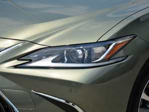 2018200 A V (x)(ji)^