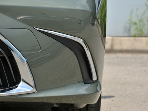 2018200 A V (x)(ji)^