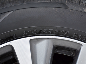 2018200 A (gu)V ݆̥ߴ