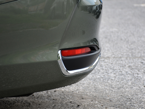 2018200 A V (x)(ji)^