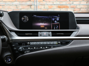 2018300h ׿Խ V п؅^