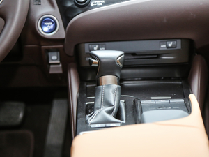 2018300h ׿Խ V п؅^