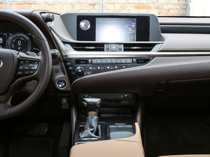 2018300h ׿Խ V п؅^