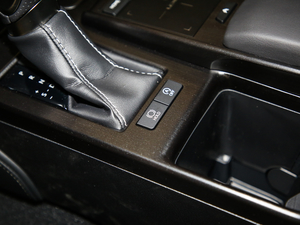 2018260 F SPORT V п؅^(q)