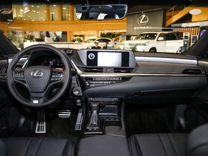 2018260 F SPORT V v܇Ƅ