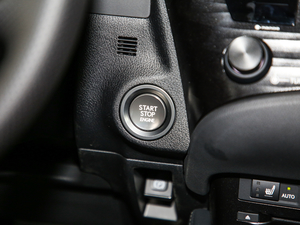 2018260 F SPORT V п؅^