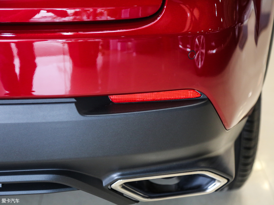 2018׿_˹NX 300 hа ǰ(q) (gu)V