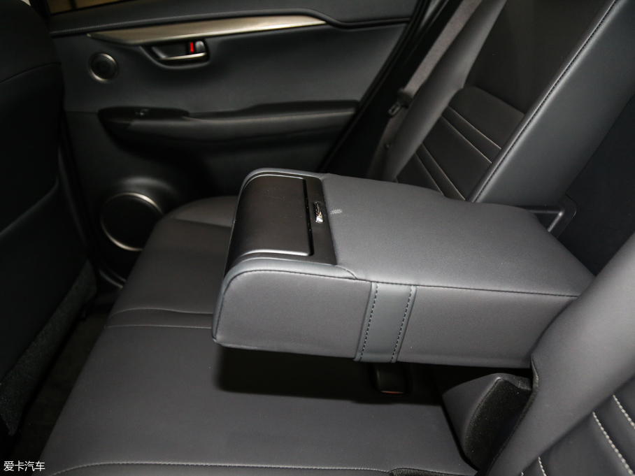 2018׿_˹NX 300 hа ǰ(q) (gu)V