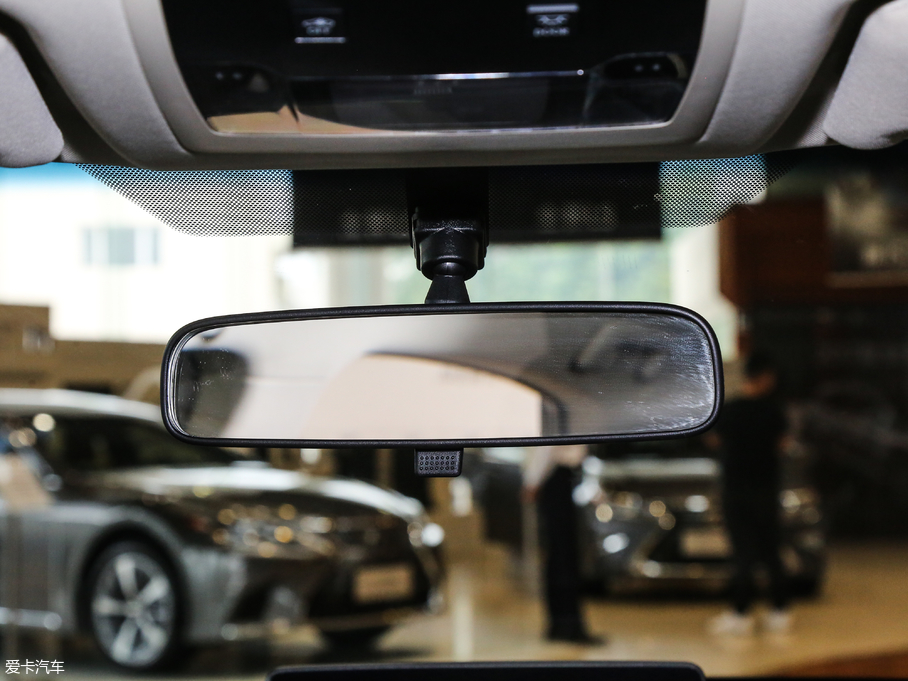 2018׿_˹NX 300 hа ǰ V