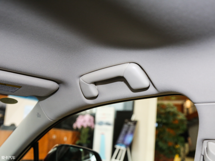 2018׿_˹NX 300 hа ǰ V