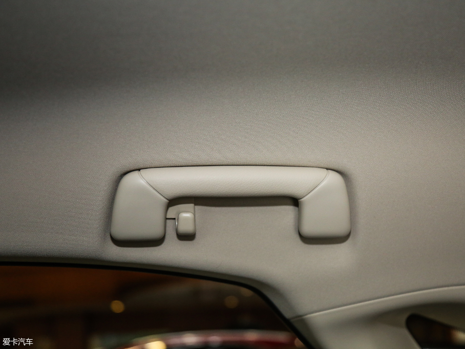 2018׿_˹NX 300 hа ǰ V