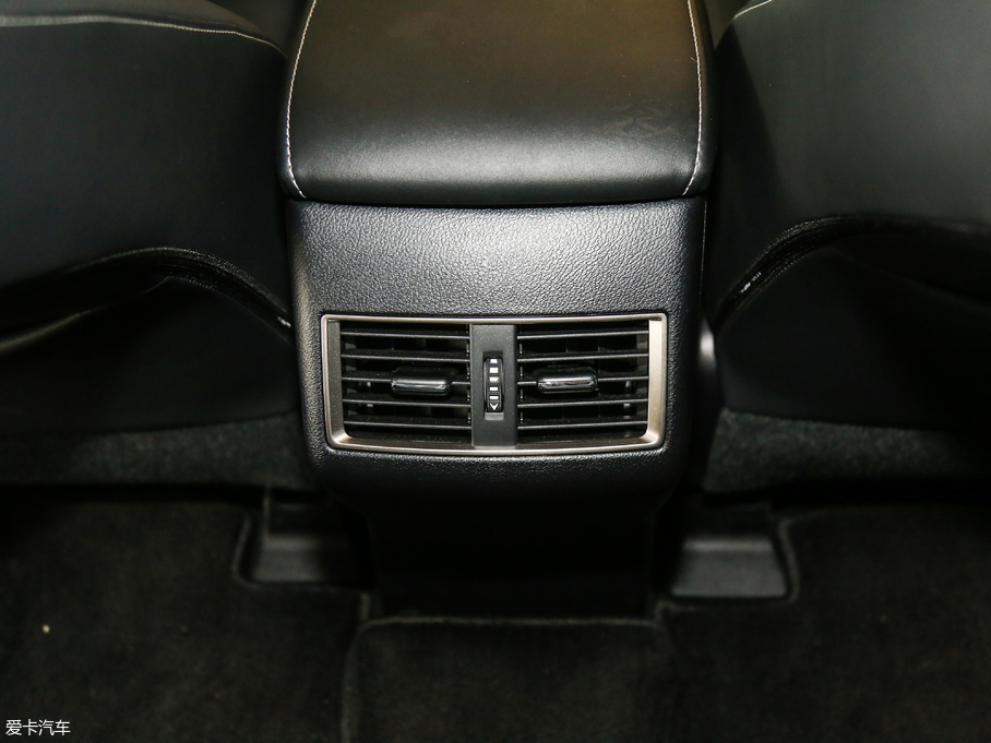 2018׿_˹NX 300 hа ǰ V