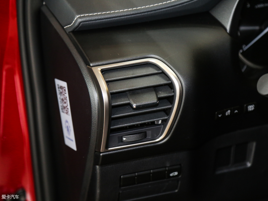 2018׿_˹NX 300 hа ǰ V