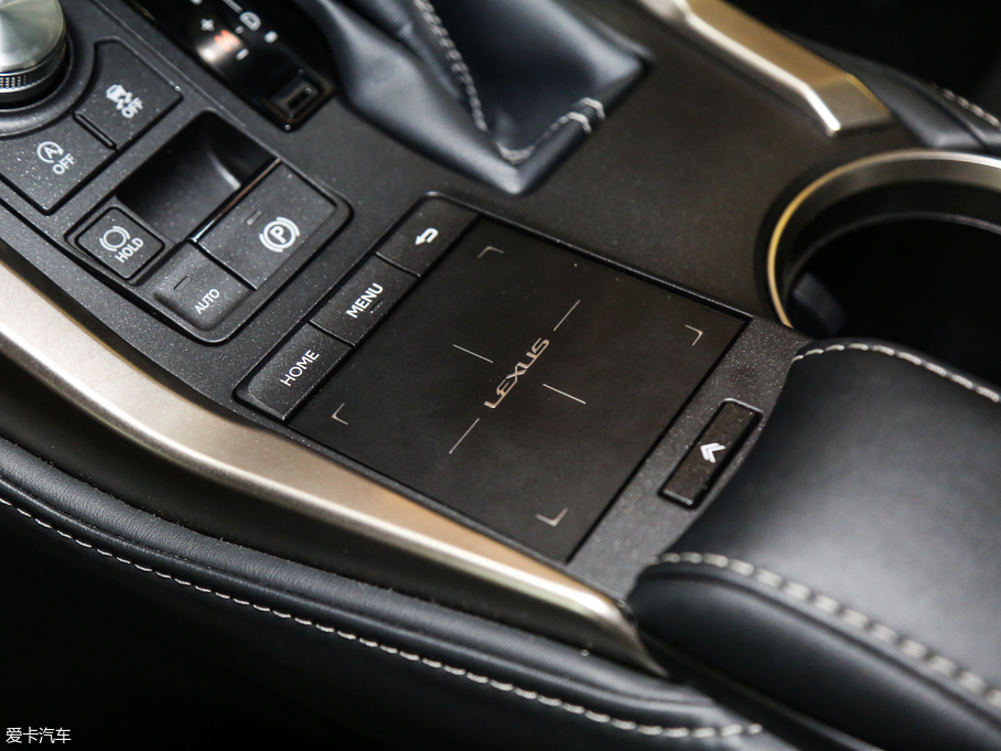 2018׿_˹NX 300 hа ǰ V