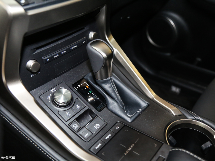 2018׿_˹NX 300 hа ǰ(q) V