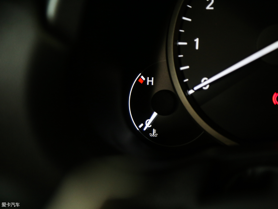 2018׿_˹NX 300 hа ǰ V