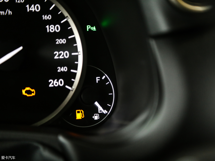 2018׿_˹NX 300 hа ǰ V