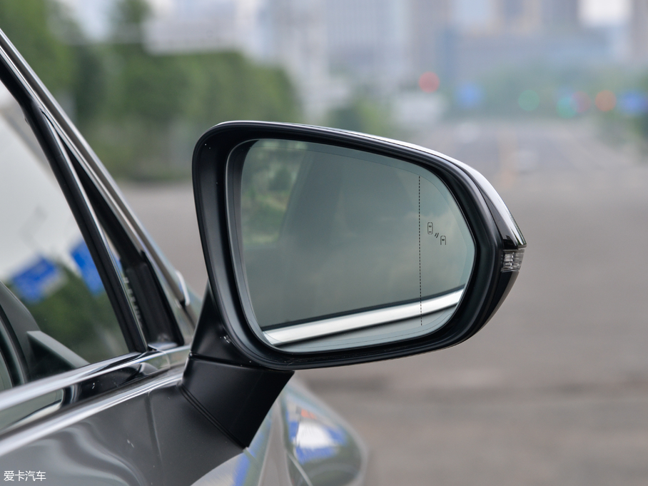 2018׿_˹NX 300 F SPORT ȫ(q) V