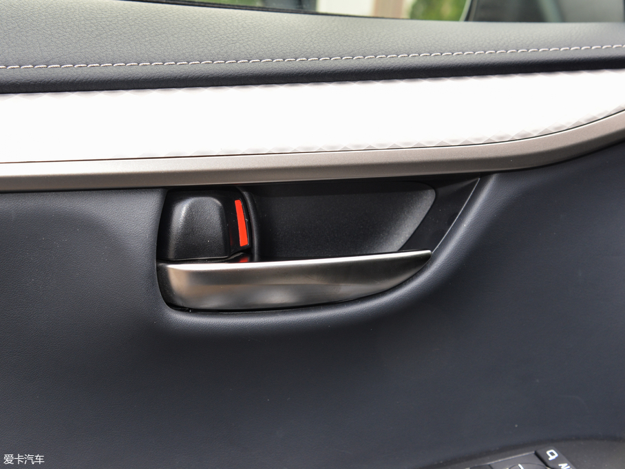 2018׿_˹NX 300 F SPORT ȫ(q) (gu)V