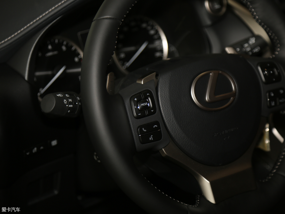 2018׿_˹NX 200 hа ȫ V