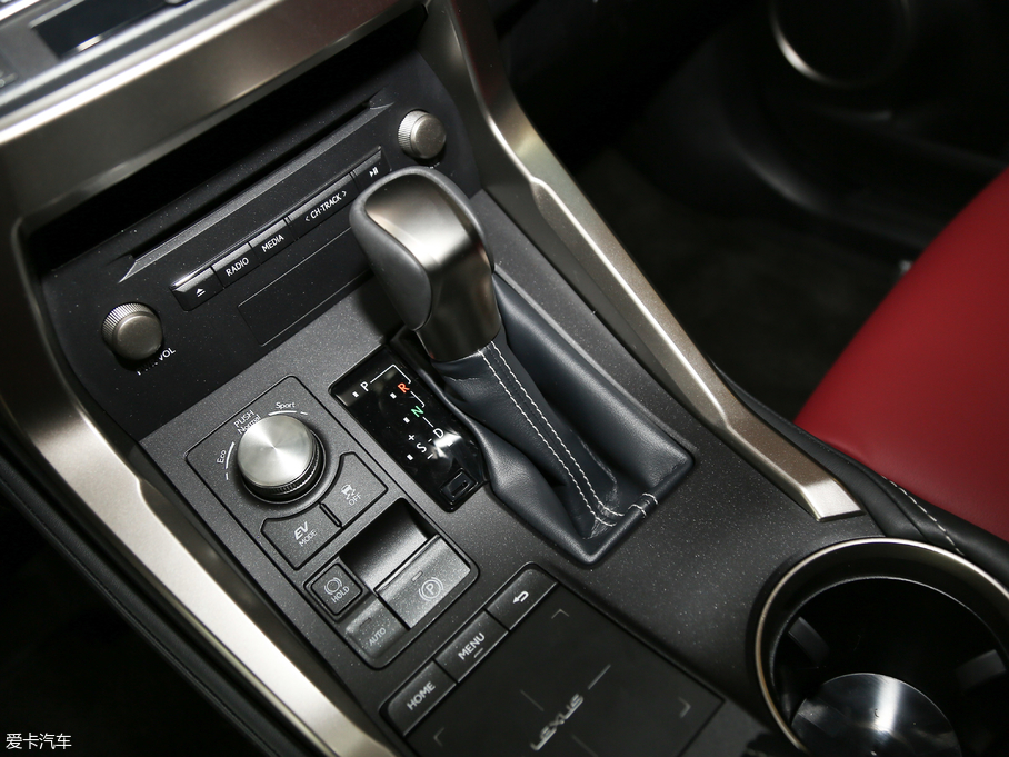 2018׿_˹NX 300h hа ǰ V