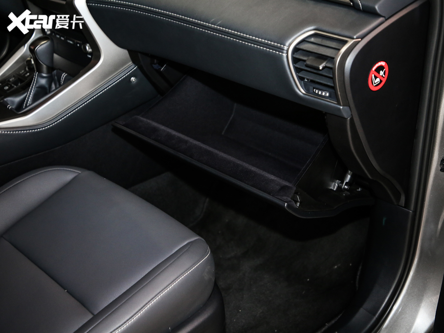 2018׿_˹NX 300h hа ǰ VI