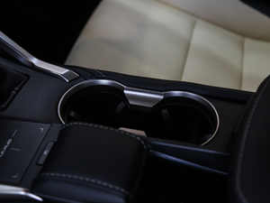 2018200 hа ȫ(q) V g