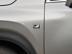 2018300 F SPORT ȫ(q) V (x)(ji)^