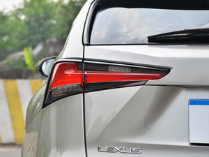 2018300 F SPORT ȫ(q) V (x)(ji)^