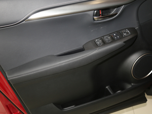 2018300 hа ȫ(q) V g