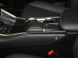 2018300 hа ȫ(q) V g