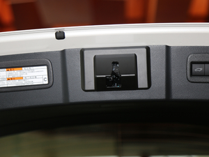 2018200 hа ȫ(q) V g