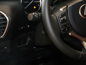 2018200 hа ȫ(q) V п؅^(q)