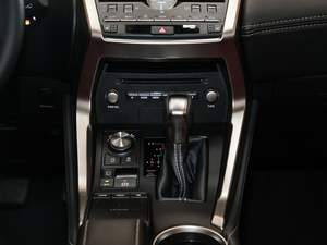 2018200 hа ȫ(q) V п؅^(q)