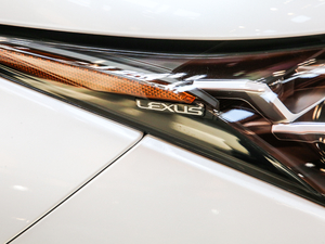 2018300h h° ȫ(q) V (x)(ji)^