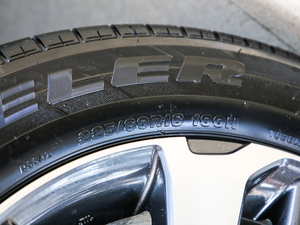 2018300h h° ȫ V ݆̥ߴ