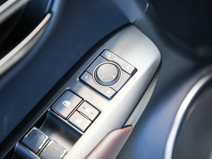 2018300h h° ȫ V п؅^