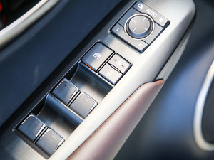 2018300h h° ȫ V п؅^