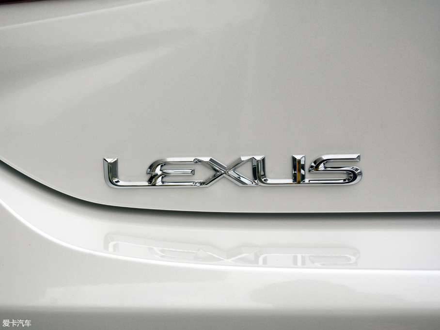 2018׿_˹ES 200 ׿Խ V