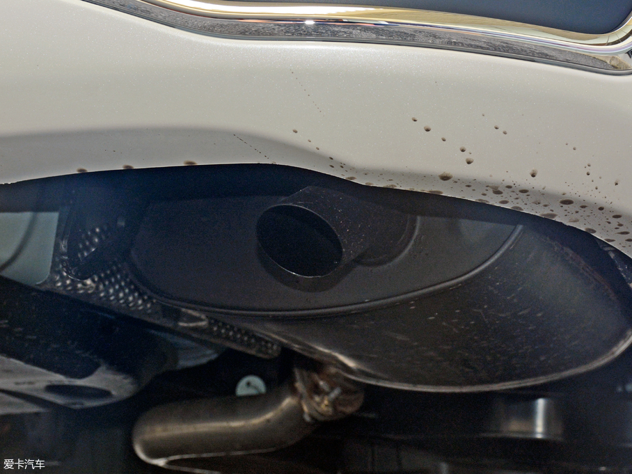 2018׿_˹ES 200 ׿Խ V