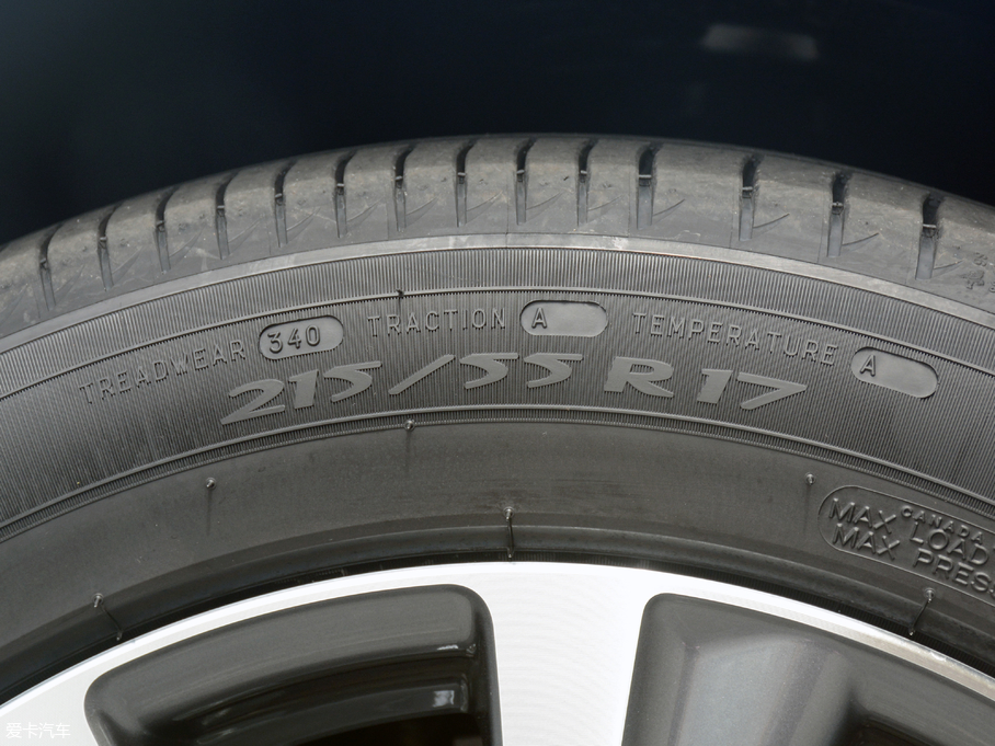 2018׿_˹ES 200 ׿Խ V