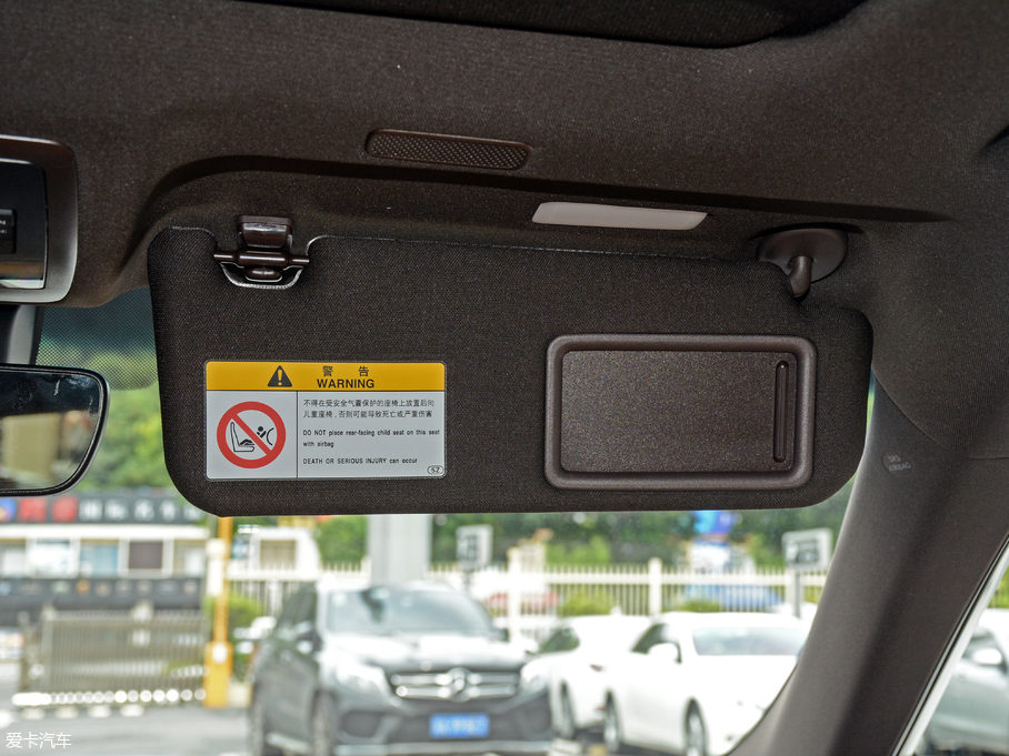 2018׿_˹ES 200 ׿Խ V