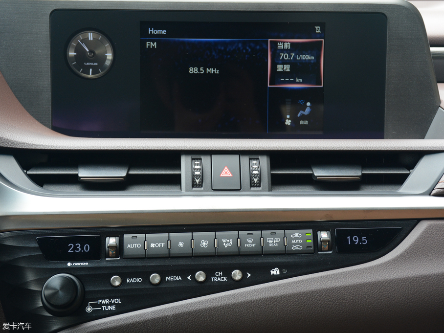 2018׿_˹ES 200 ׿Խ V