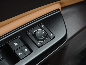 2018200 ׿Խ (gu)V п؅^(q)