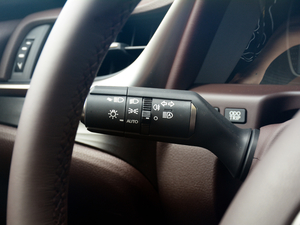 2018200 ׿Խ V п؅^