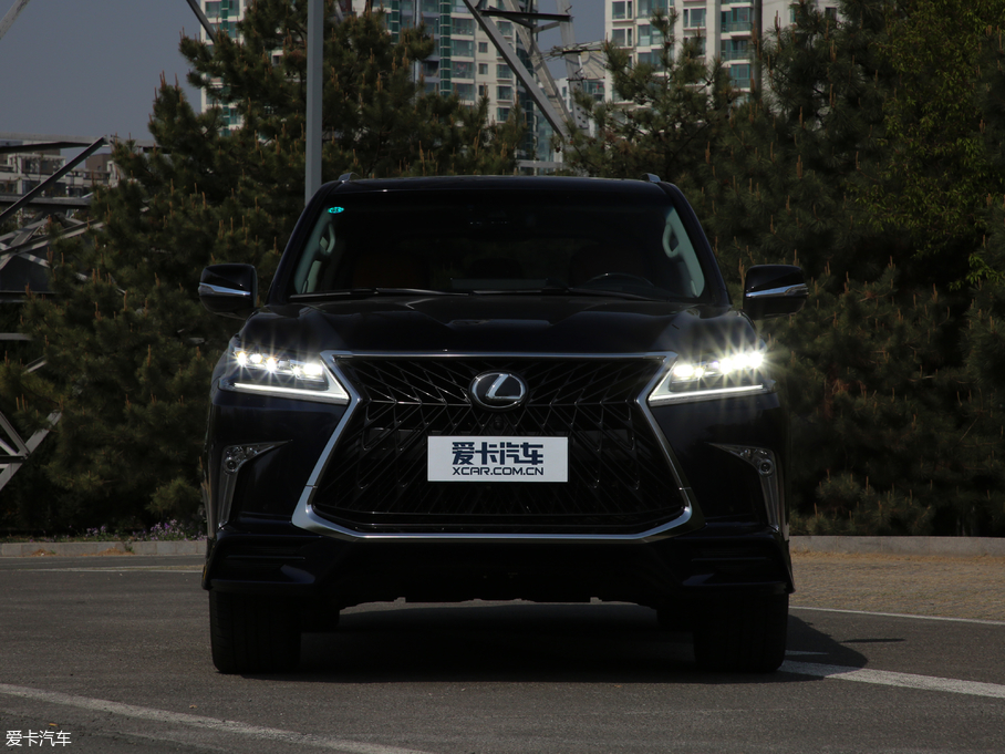 2019׿_˹LX 570 p؄e