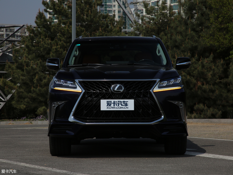 2019׿_˹LX 570 p؄e