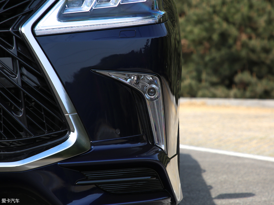 2019׿_˹LX 570 p؄e