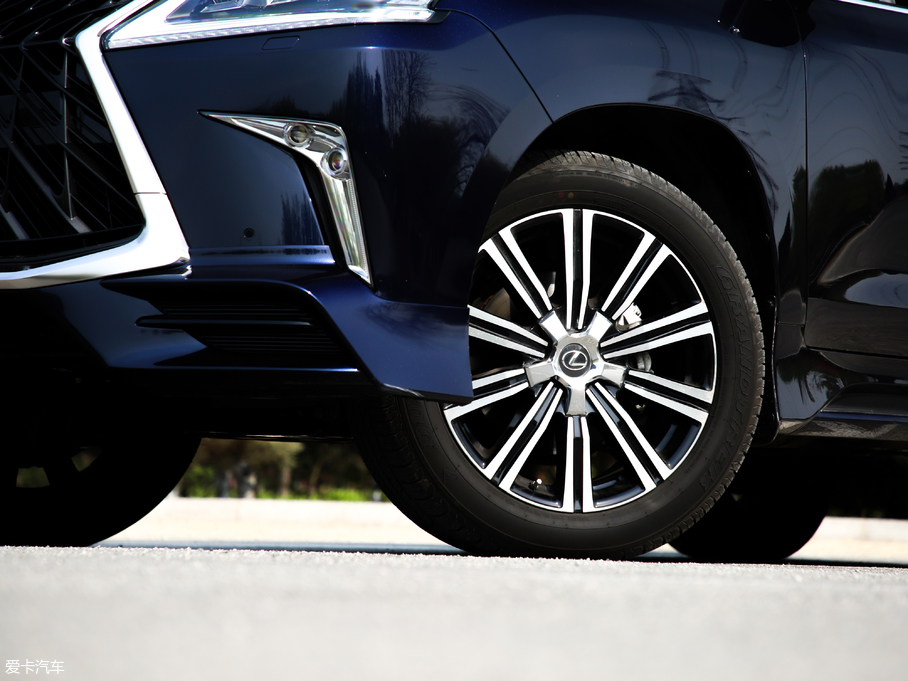 2019׿_˹LX 570 p؄e