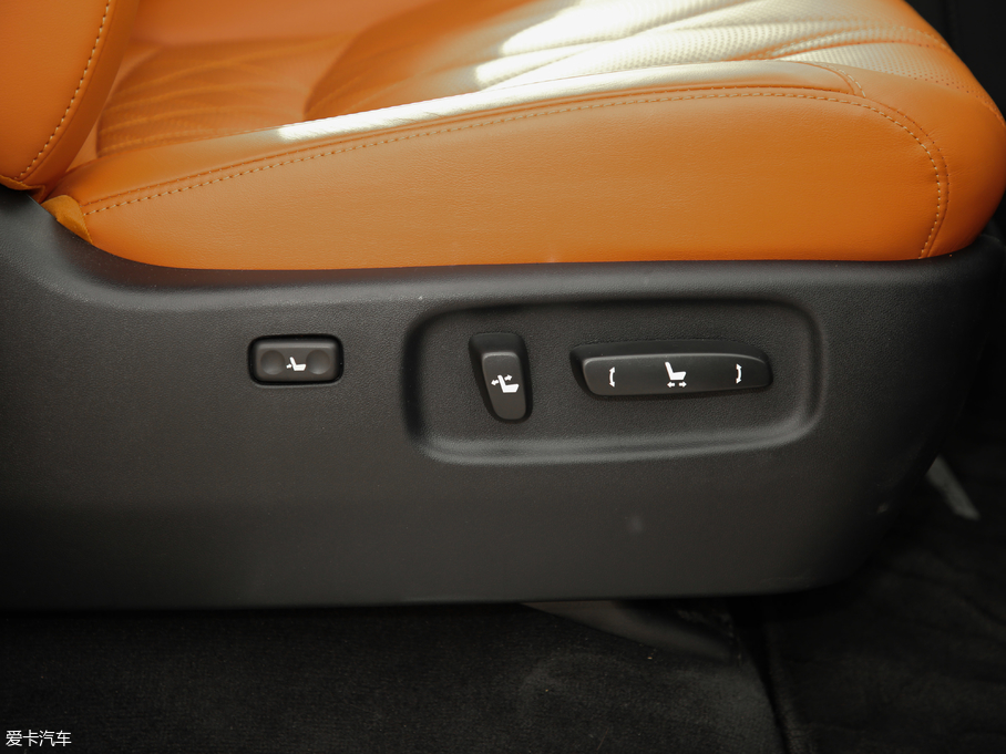 2019׿_˹LX 570 p؄e